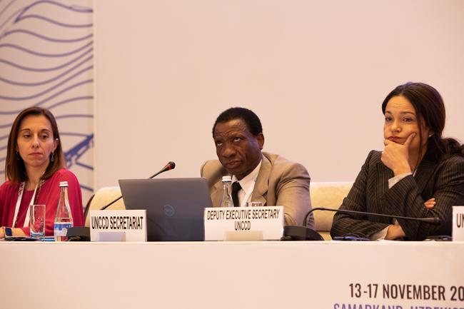 Dais - Plenary - CRIC 21 - 13 Nov 2023 - Photo