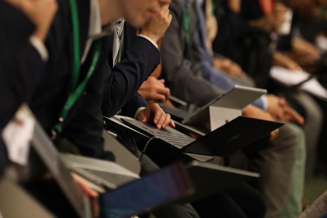 Delegates take note of the discussions