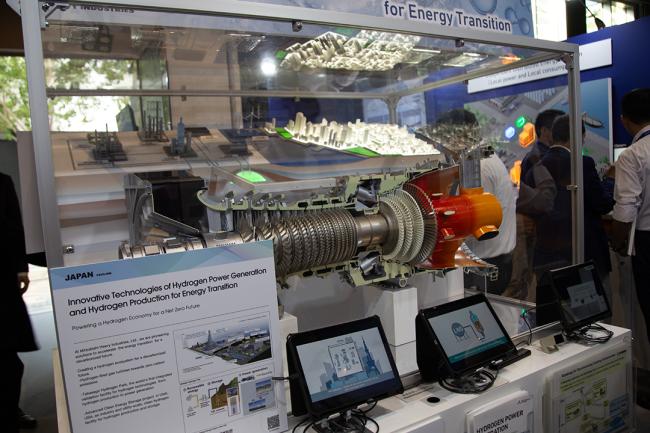 Around the Pavillion- OECC Japan - Side Event COP28 - 3 Dec 2023 - Photo