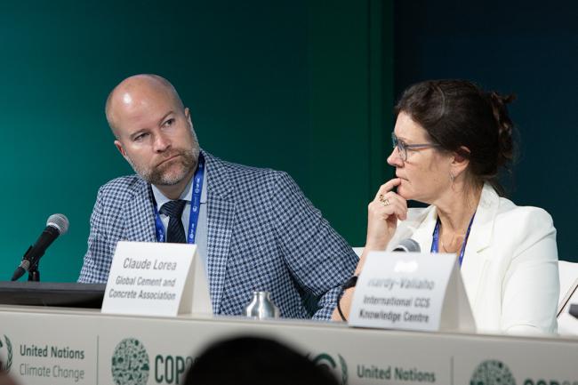 Dais during presentations - IEAGHG Side Event - COP28 - 3 Dec 2023 - Photo
