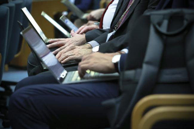 Delegates taking notes - OEWG2 SPP - 11Dec23 - Photo | IISD Earth ...