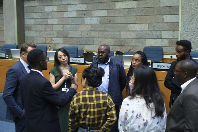 Legal Advisor consults with the Tellers and members of the Secretariat 