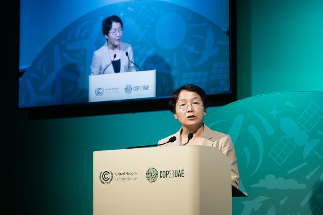 Li Yalan, President, IGU -IGU-COP28 6dec2023 - Photo