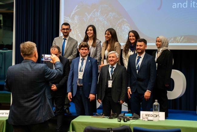 Turkish delegation taking photos after Plenary
