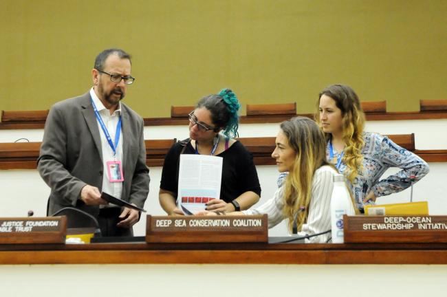 Matthew Gianni, Deep Sea Conservation Coalition (DSCC); María Ovalle, ENB; Patricia Esquete and Samantha Robb, Deep Ocean Stewardship Initiative (DOSI)