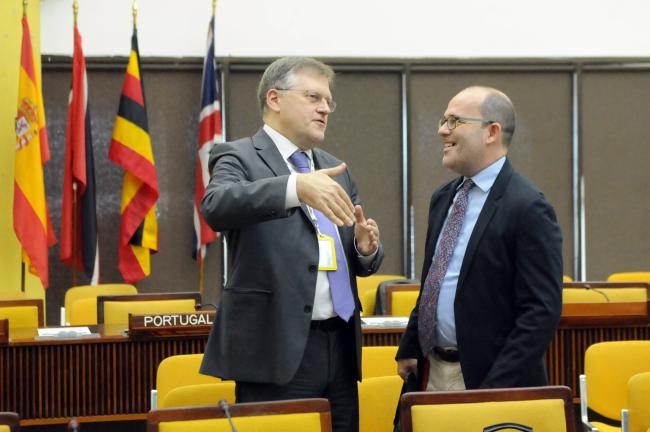 Sergey Petrovich, Russian Federation, and José Dallo, ISA Secretariat