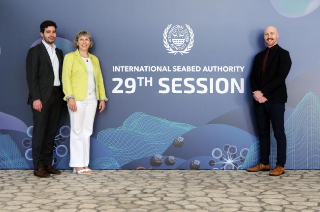 The delegation from Canada