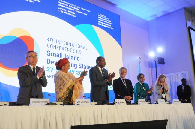 The dais at the closure of the 4th SIDS Conference