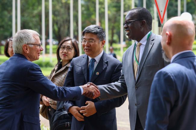 From L-R: David Cooper, Acting Executive Secretary, CBD; Liu Ning, China; and John Elungata, Kenya