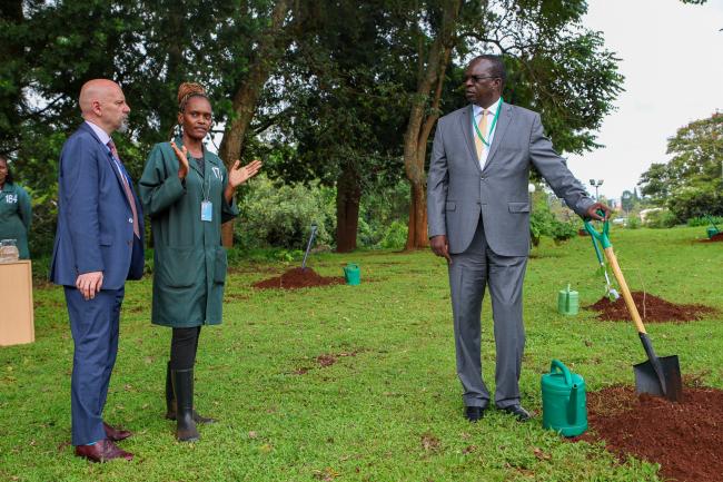 From L-R: David Ainsworth, CBD Secretariat; Mercy Alomba, UN Office at Nairobi; and John Elungata, Kenya