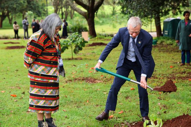 David Cooper, Acting Executive Secretary, CBD, planting a tree for International Day for Biological Diversity