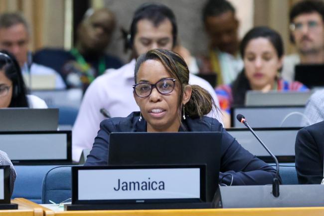 Gillian Guthrie, Jamaica