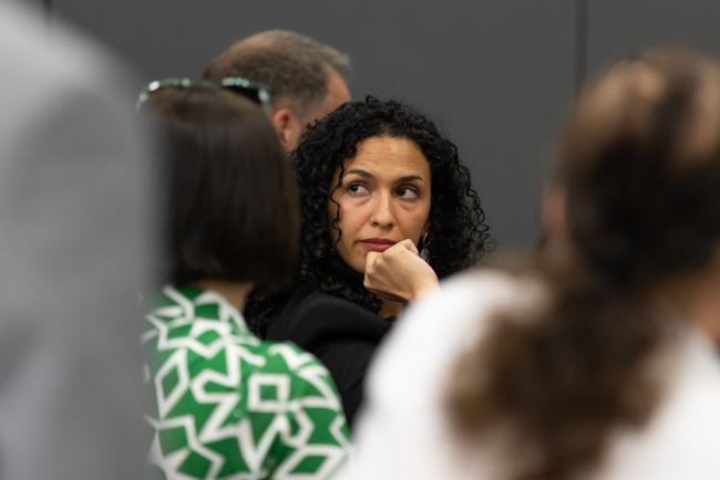Delegates listen 