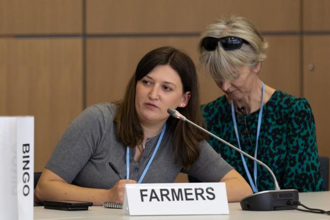 Jennifer Brunton, Farmers