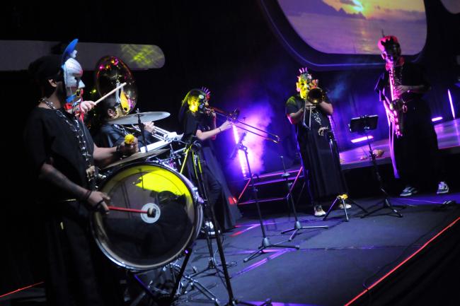 Local musicians entertain delegates at the end of the Conference