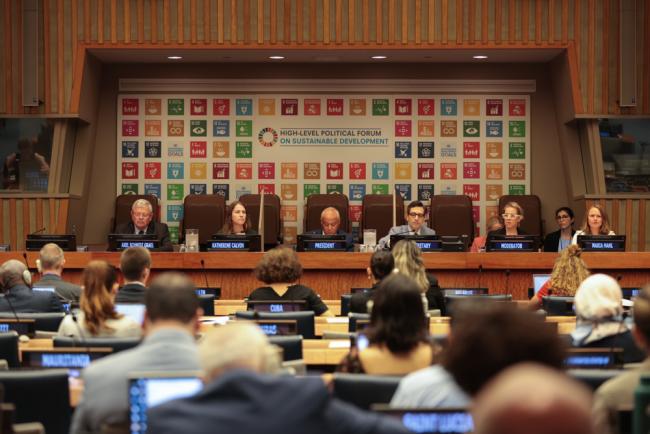 View of the dais during the discussions on SDG 13 (climate action)