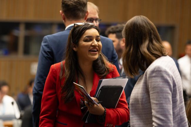 Delegates between sessions