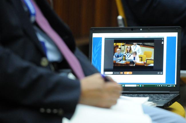 A participant follows the proceedings through ISA Web TV