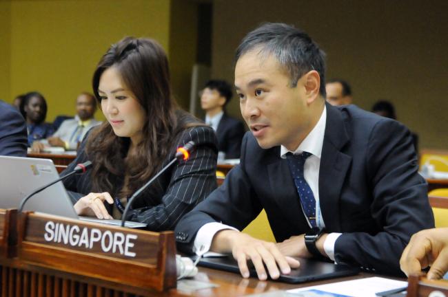 Nathaniel Khng, Singapore