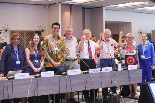 Members of the Scientific Steering Comittee for the Special Report on Climate Change and Cities 