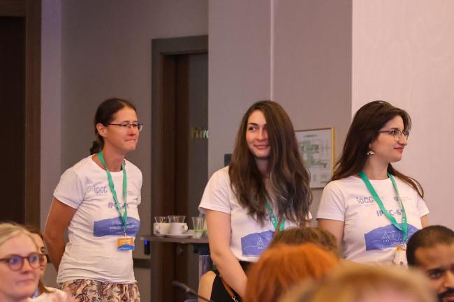 IPCC-61 volunteers being congratulated for their contribution during the week 