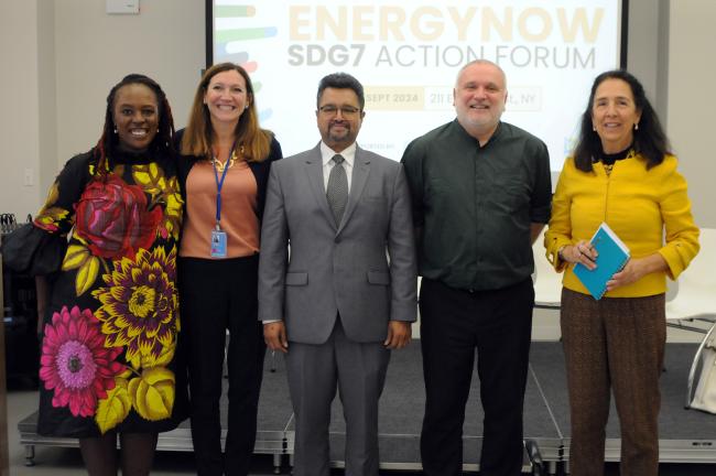 Group photo of panelists of the session on Energy for Sustainable Agri-food Systems and Clean Cooking