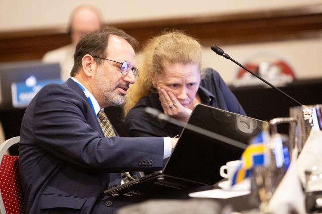 Hungary and SC Vice-Chair Lindsay Porter - IWC69-24sep2024