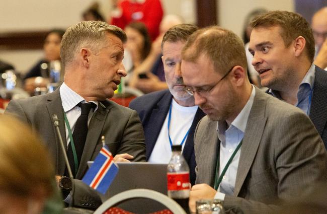 Iceland Delegates consulting during session- IWC69-25sep2024