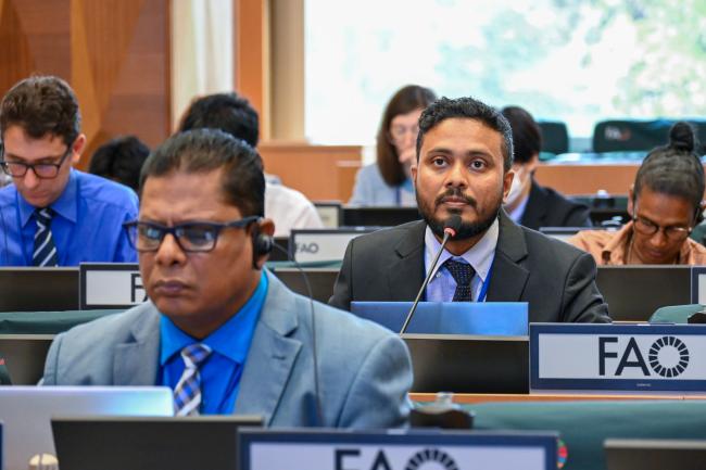 Hassan Azhar, Maldives