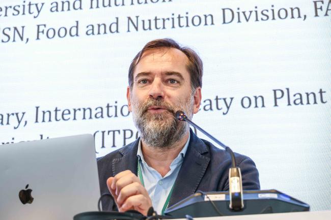 Alvaro Toledo, Deputy Secretary, International Treaty on Plant Genetic Resources for Food and Agriculture (ITPGRFA) - Food Day -28oct24-photo