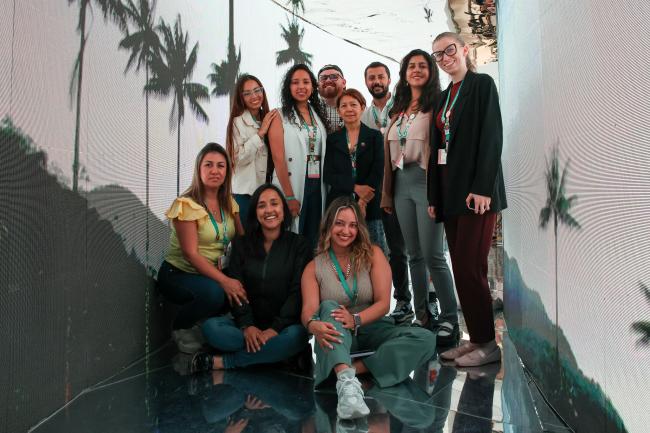 The Colombian pavilion family photo
