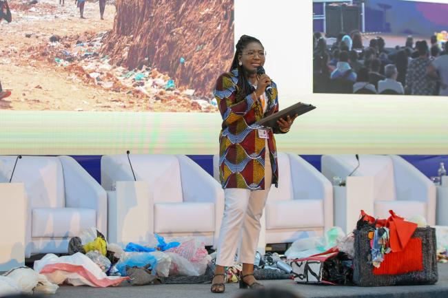 Eliza Anyangwe, Moderator