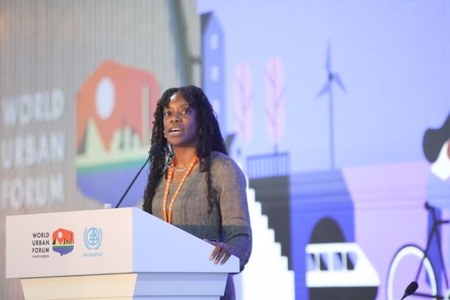 Chika Oduah, Moderator 