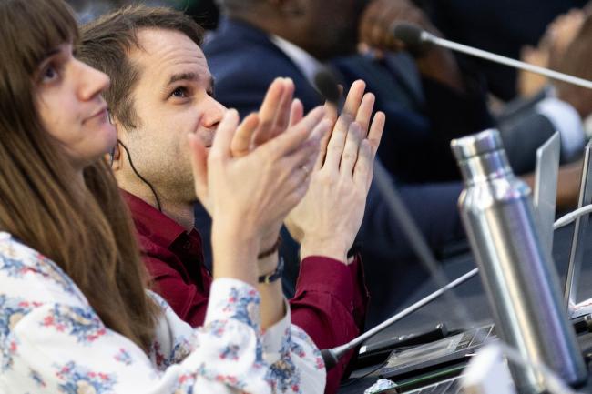 As opening plenary goes well into the afternoon, delegates applaud the appeal from Rwanda to get down to work