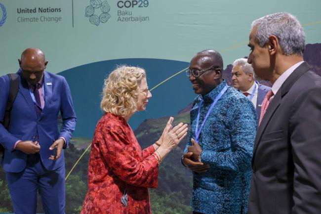 Inger Andersen, Under-Secretary-General, UN, and Executive Director, UNEP, and Kofi Agyarko, Director, Ghana Energy Commission  