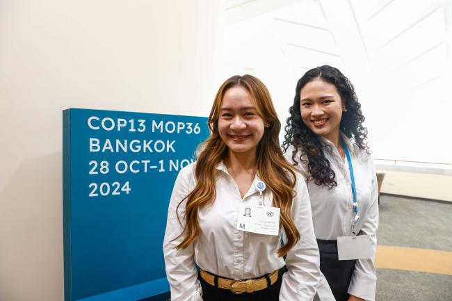 Theejutha Sribhen and Solatthika Roypromma, Economic and Social Commission for Asia and the Pacific (ESCAP) student volunteers_NataliaMroz_AM_4223_montreal-protocal-ozone-mop36_1Nov2024_photo.jpg