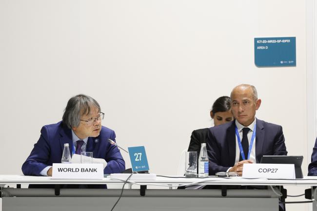 Akihiko Nishio, World Bank, with Wael Aboulmagd, COP 27 Presidency
