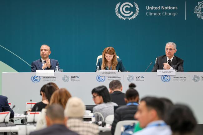 From L-R: Elnur Soltanov, COP29 CEO; Narmin Jarchalova, Chair of COP29 Azerbaijan Operating Company; and COP 29 President Mukhtar Babayev