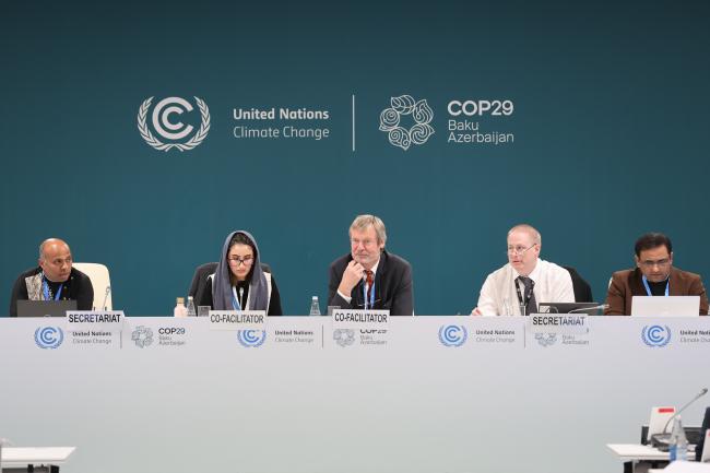 View of the dais during the informal consultations on cooperative approaches referred to in Article 6.2 of the Paris Agreement