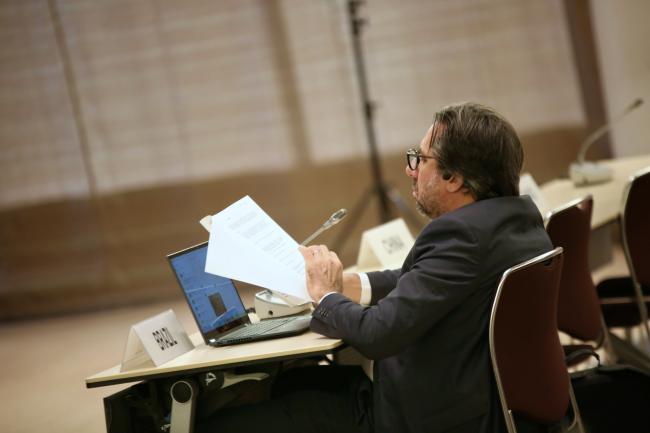Marco Tulio Scarpelli Cabral, Brazil, reviews the document.
