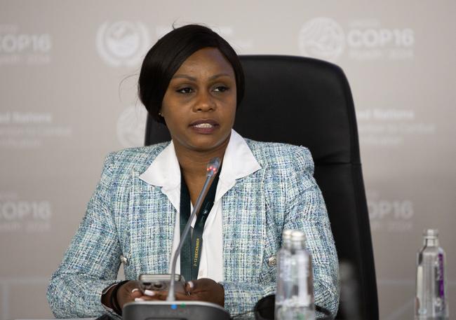 Catherine Mutambirwa, Programme Coordinator LDN and Land Restoration at Global Mechanism of the UNCCD -Freshwater Challenge - unccd-cop16-10dec2024