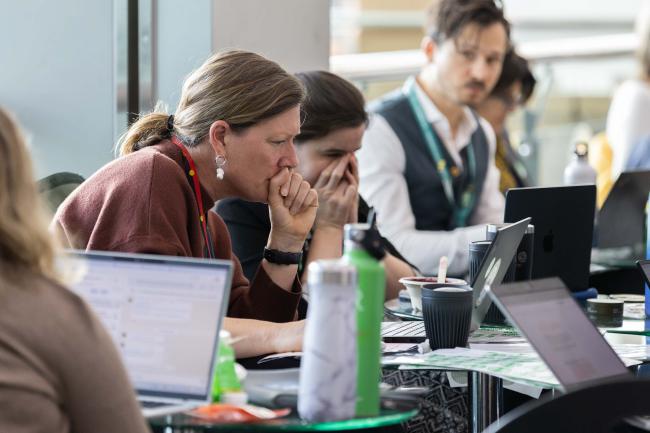 As the latest non-paper is released, delegates review the text