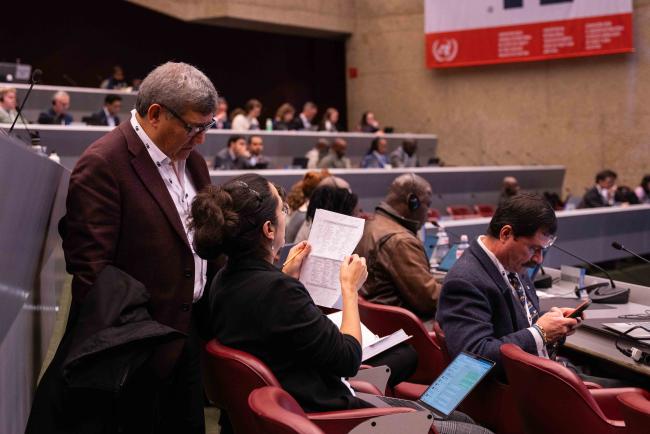Delegates from Mexico consulting - CITES_SC78_5feb2025-photo