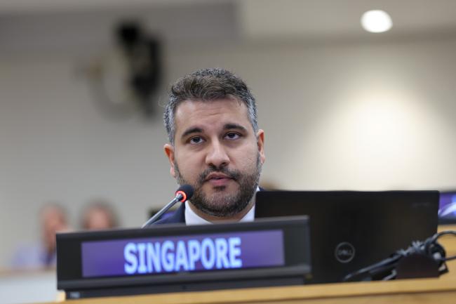 Vivek Ganesh, Singapore