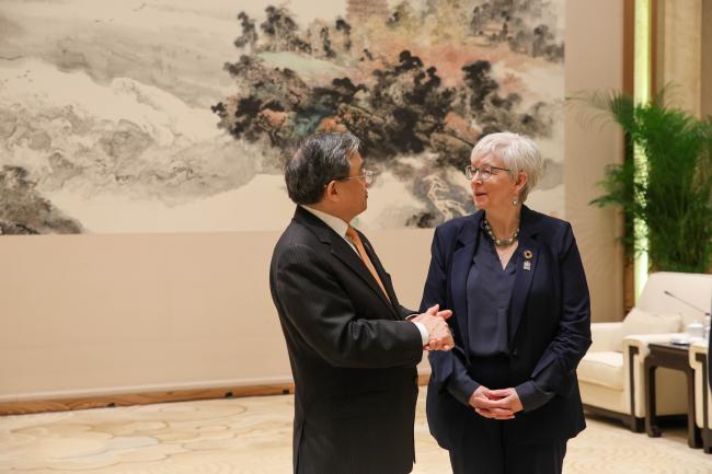 Ko Barrett, Deputy Secretary-General, WMO, and Liu Zhenmin, Special Envoy for Climate Change, China