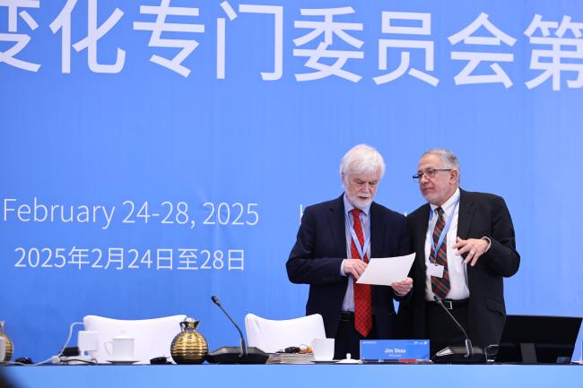 IPCC Chair Jim Skea, and IPCC Secretary Abdalah Mokssit
