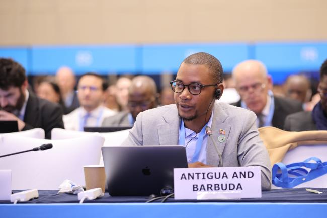 Arry Aquille Simon, Antigua and Barbuda 