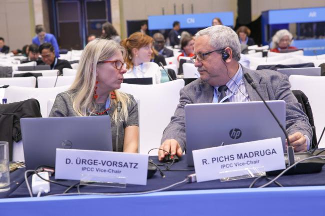 IPCC Vice-Chairs Diana Ürge-Vorsatz and Ramón Pichs-Madruga 