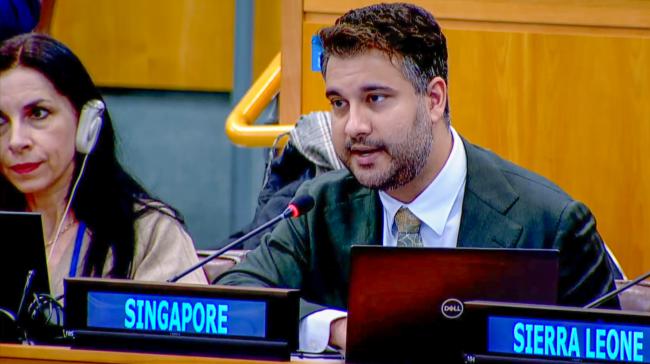 Vivek Ganesh, Singapore