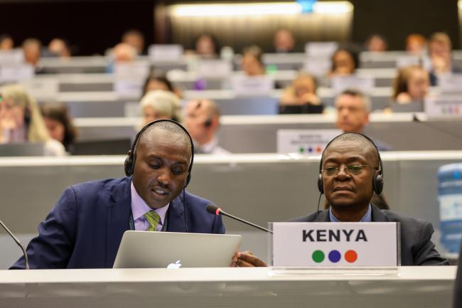 Leonard Tampushi and John Mumbo, Kenya